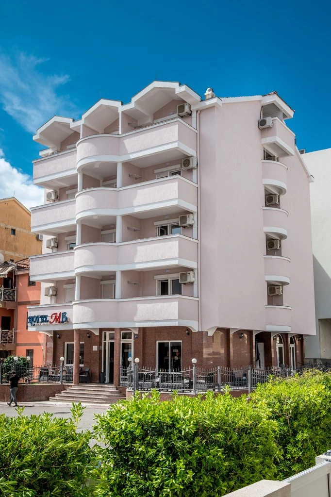 https://hotelmb.co.me/wp-content/uploads/2026/04/MB-Hotel-Budva-1.webp